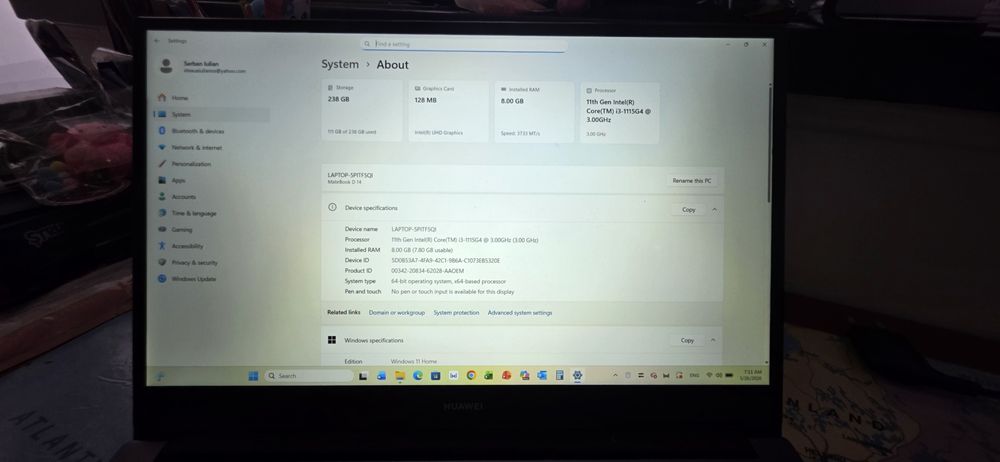 Vand laptop ultraportabil Huawei Matebook  D14 - impecabil