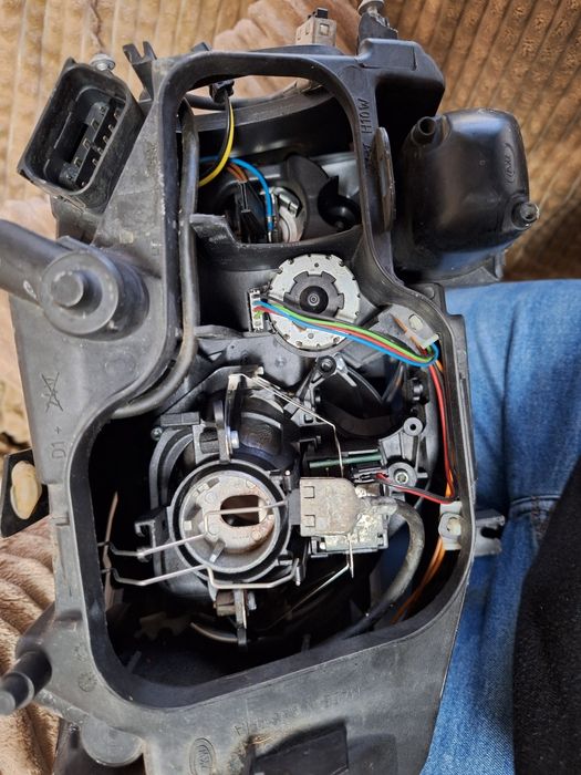 Bmw Xenon e90 e91 фарове