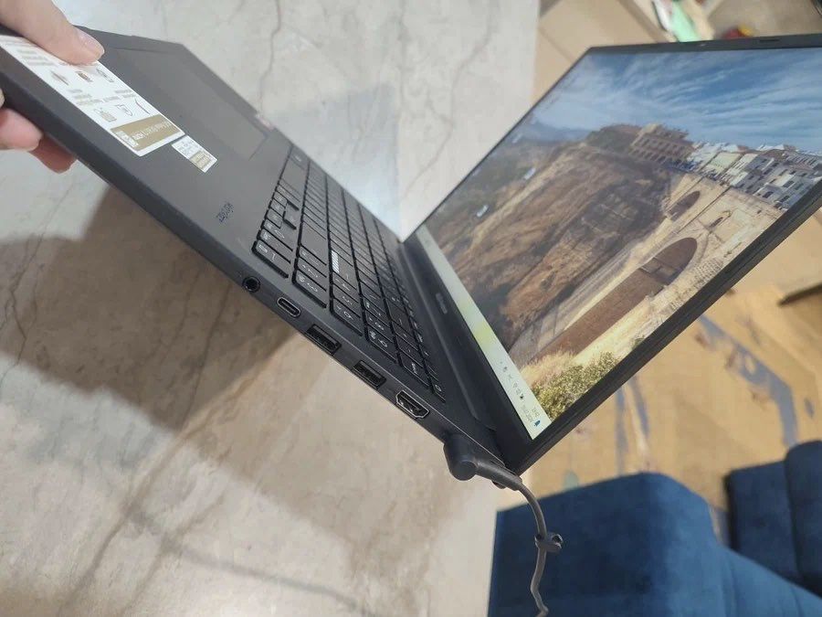 Asus Vivobook X1502V i5-13500H 8/256гб