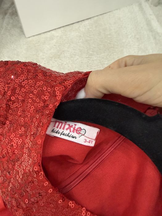 Детска официална рокля къс ръкав,червен цвят