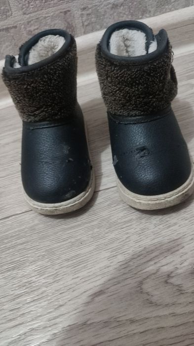 Зимние детские ботинки