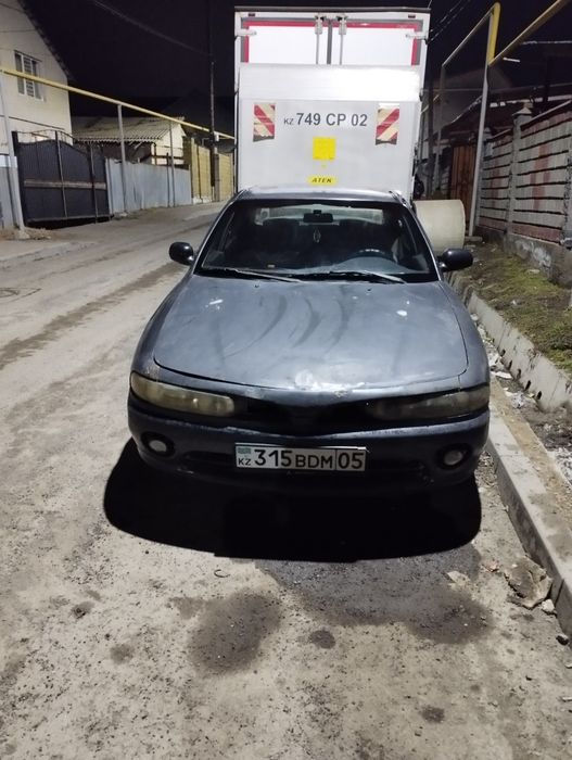 Митсубиси галант