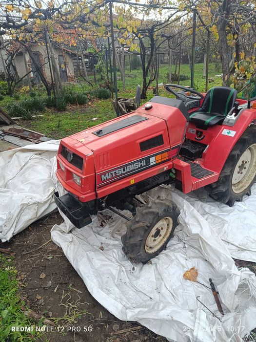Продавам трактор Mitsubishi мт16