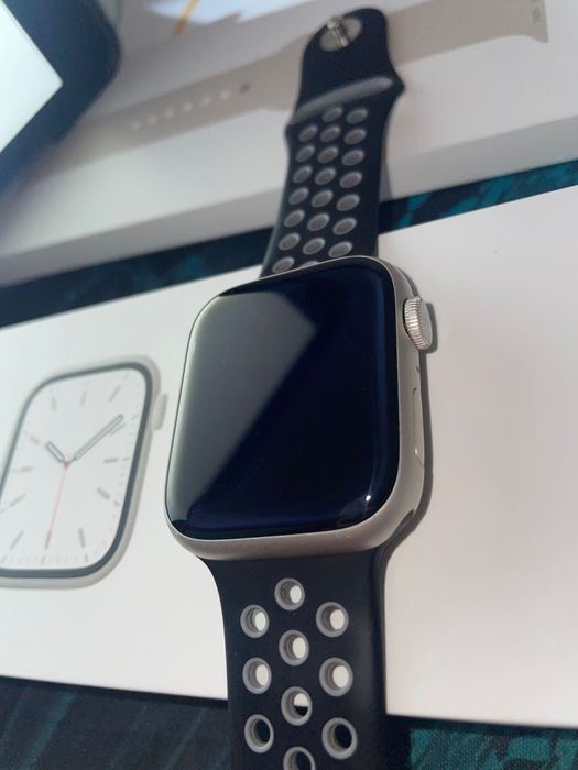 Apple Watch Series 7 45 mm