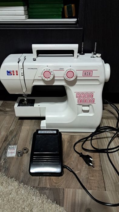 Mașină de cusut W6 - Wertarbeit