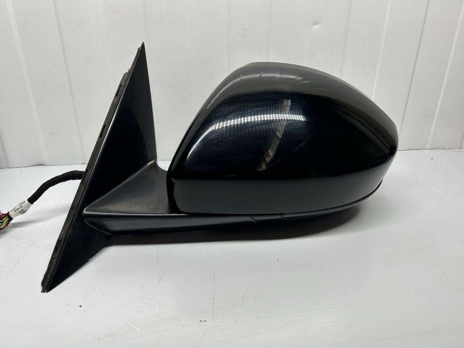 Dezmembrez Dezmembrari Velar Piese Range Rover Velar Europa 2.0 L560