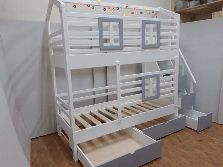 TRANSPORT GRATUIT.Pat etajat-supraetajat.Cod 2607.