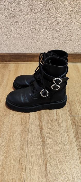 Детски боти Зара