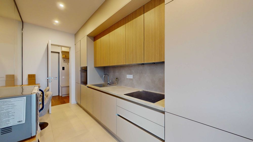 inchiriez apartament 3 camere