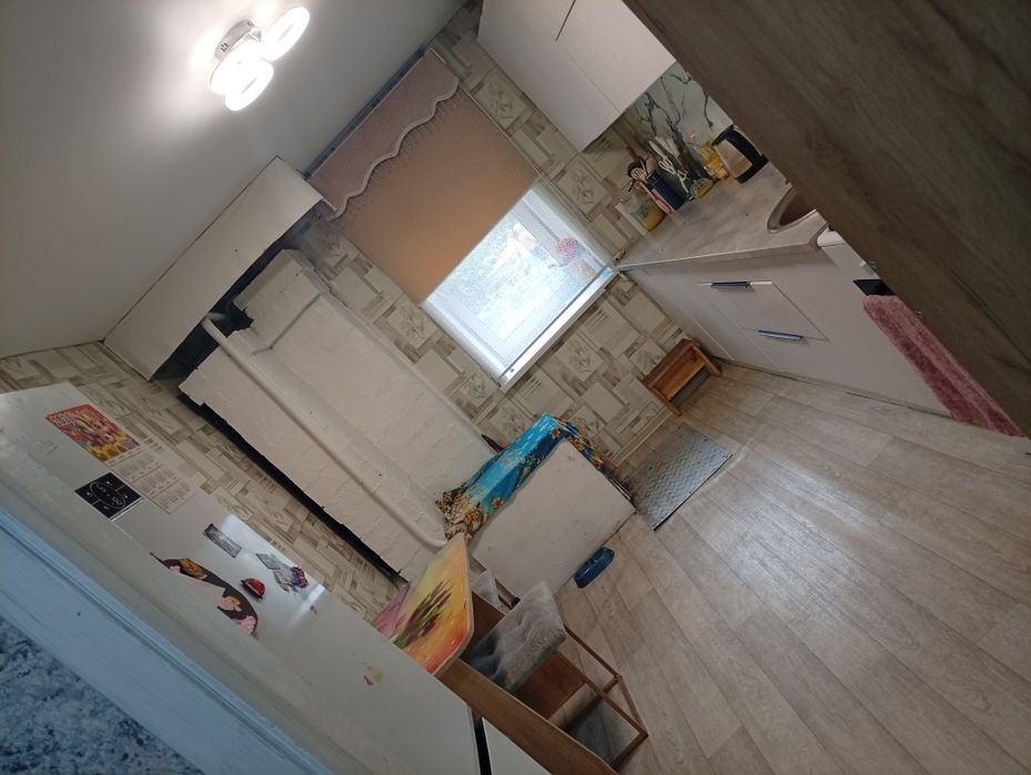Продам квартиру 3 комнатную