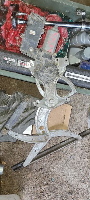 Запчасти на пассат б3