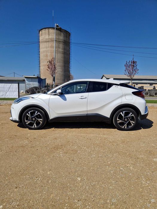 Toyota C-HR 2022/1.8i Hybrid/Camera/LED/Consum 3,5-4,5 L/Alb perlat/Schimb ulei motor+filtre/GARANTIE/RATE