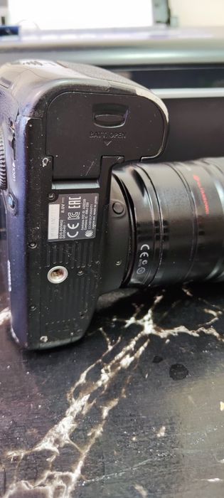 Фотоаппарат Canon 6D
