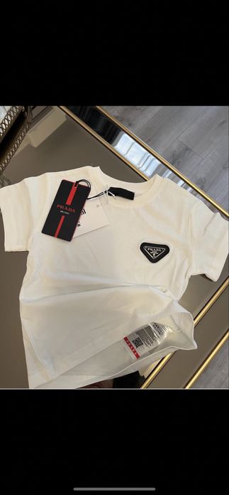 Tricou Prada calitate premium