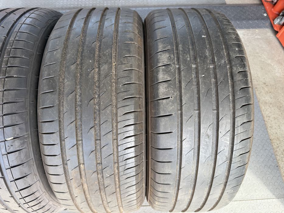 2x2бр. ЧИСТО НОВИ Летни Гуми С Борд 235/55R/18 -HANKOOK+TOYO- DOT:0822+5022 **AO+EV**