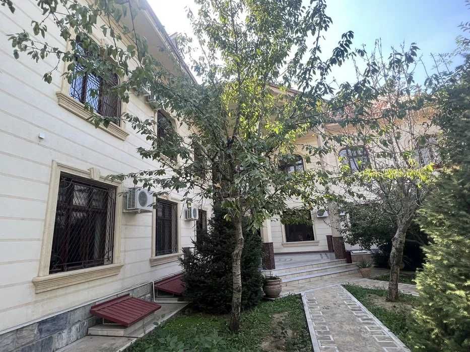 Сдаётся Евродом 10-соток на Военный Госпиталь Инха Институт / id8922 /