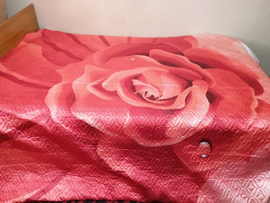 Срочно продается покрывало