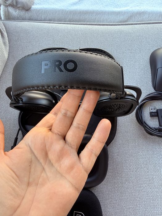 Casti Logitech G Pro X2 lightspeed + mouse logitech Pro x2 superlight