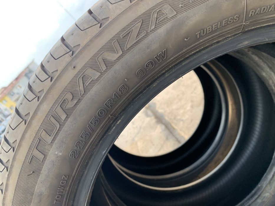 Anvelope vara bridgestone 225/50/18