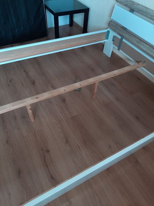 Продавам спалня  140/200
