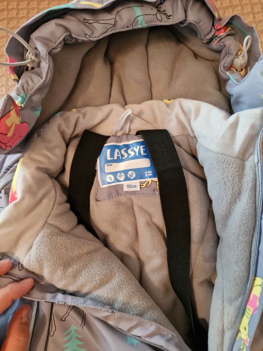 Продам комбинезон зимний