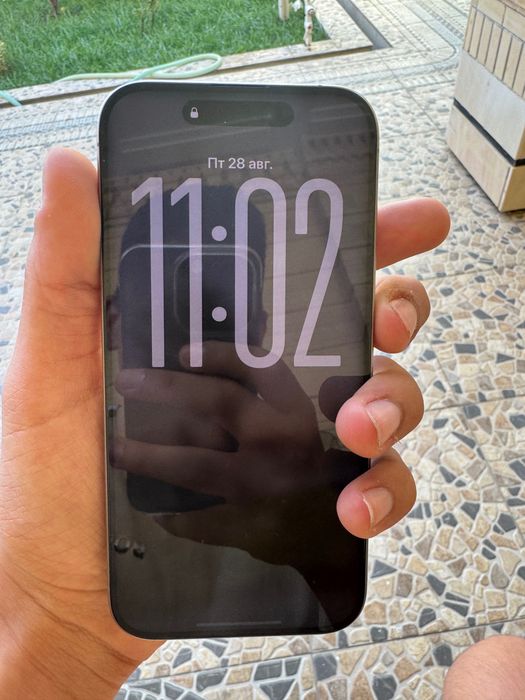 iPhone 15 pro 128 gb