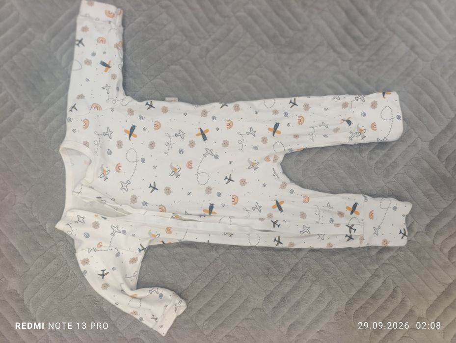 Продам детские вещи 0+