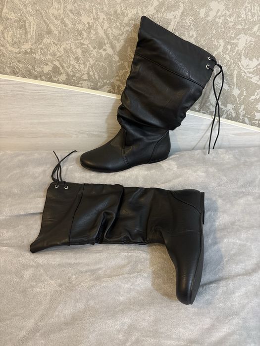 Продаю новые сапожки