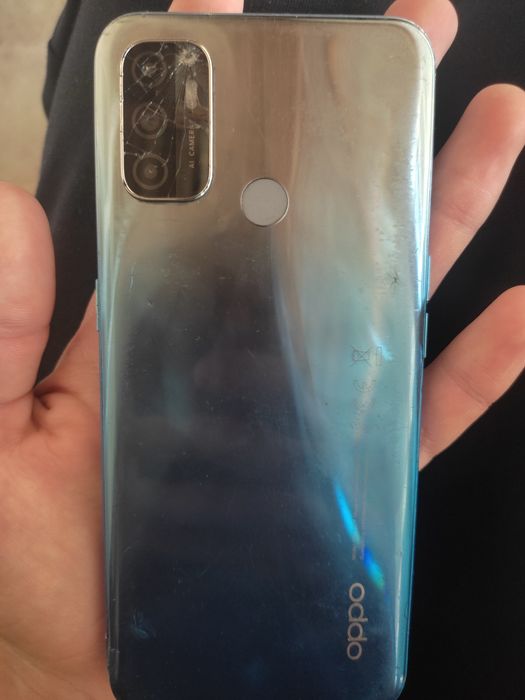 Oppo a 53  состояние нормальное