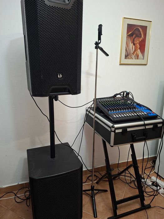 Mixer Yamaha mg16xu,2boxe active Electro Voice 12 inch,1 boxă LD monitor ,subufăr 15 inch 600 watt,stative,cabluri.