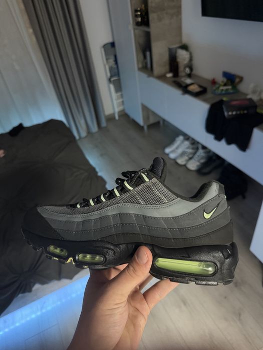 Air max 95,43…..