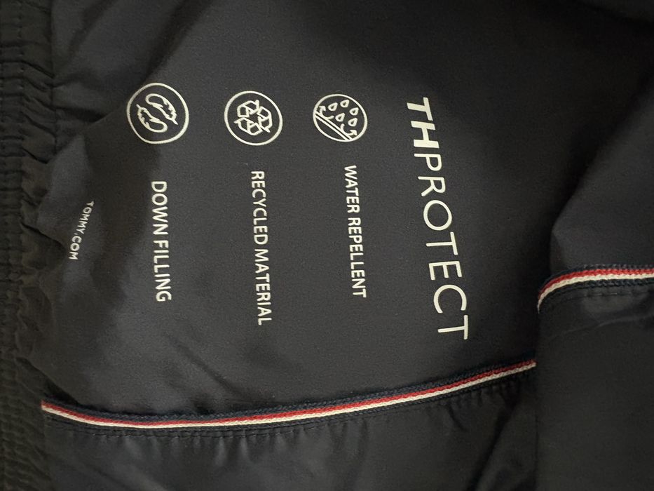 Geaca Tommy Hilfiger