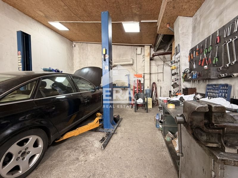 Продава се Промишлена сграда в Силистра, Промишлена зона - Запад - 91 кв.м за 858 €/кв.м - Снимка #3