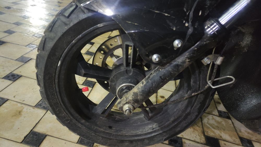 Tiger Skuter sotiladi