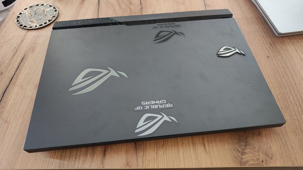 Laptop ROG 6800h, 16g ddr5, rtx 3050, 144hz, cooler bonus