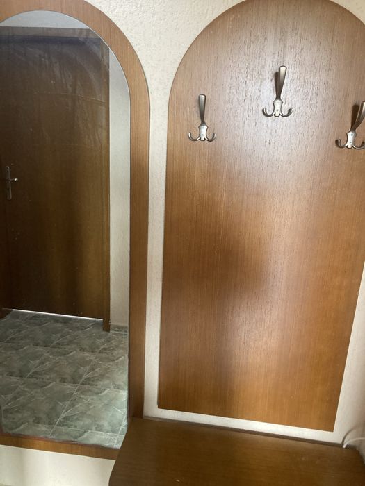 Дава се под наем Тристаен апартамент в Плевен, Идеален център - 80 кв.м за 433.5 € - Снимка #4