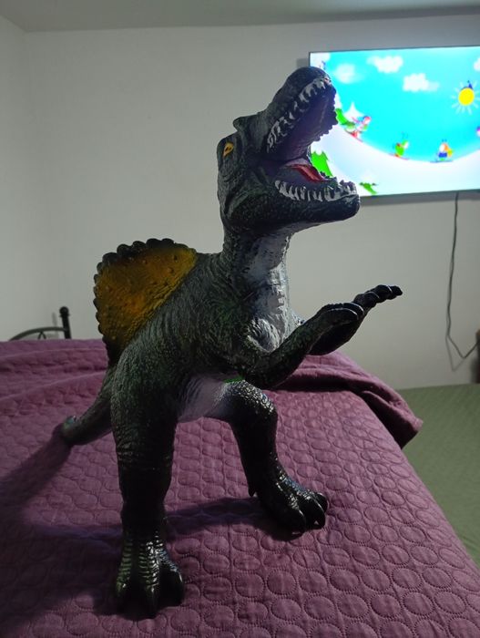 Dinozaur decorativ realistic