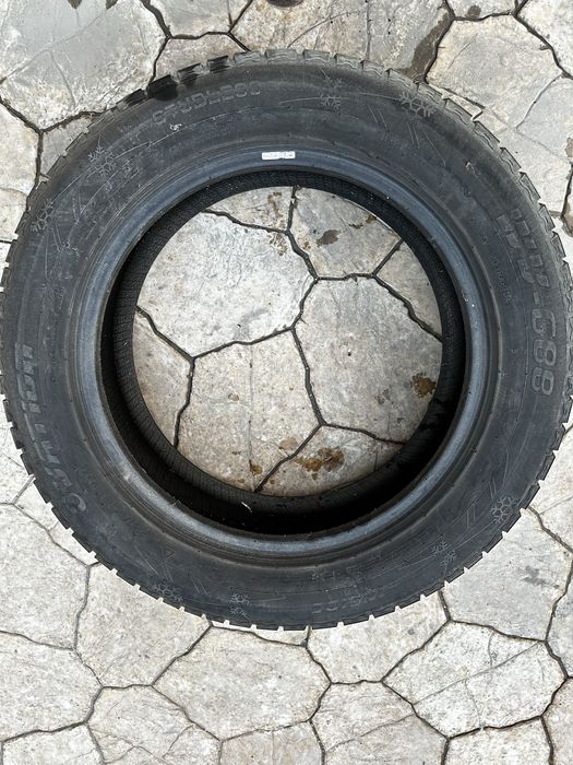 Шины R18 3 штуки