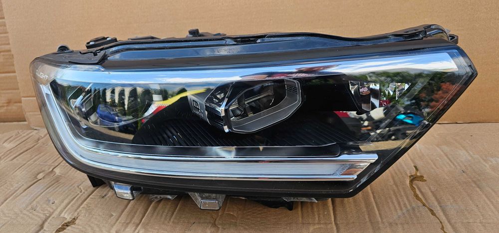 Far dreapta IQ Light Full Led Vw T-ROC Facelift 2022 2023