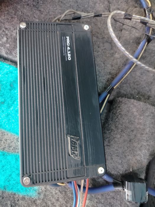 Продаю усилитель Amp pro