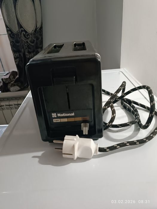 Тостер в отличном рабочем состоянии