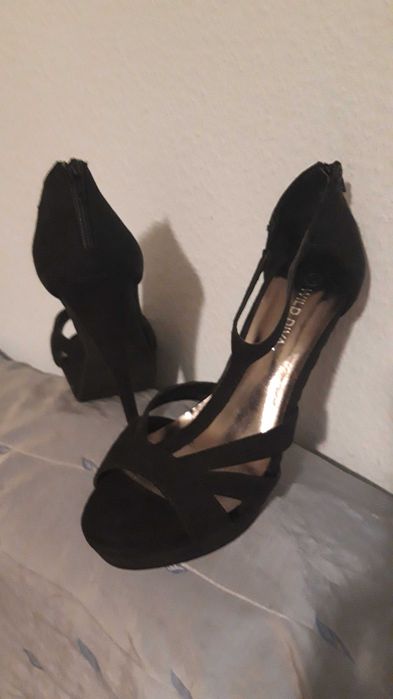 sandale piele intoarsa