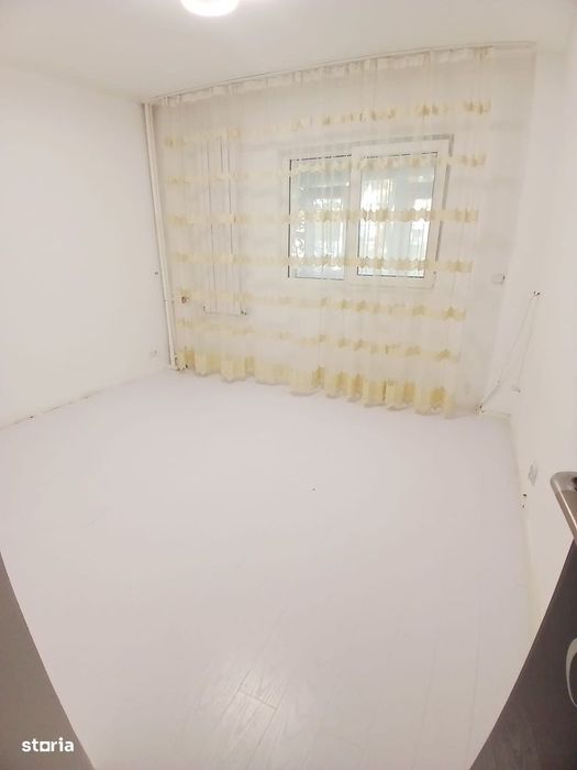 Vanzare – 3 camere decomandat | 72 mp | Str. Barca | Bloc reabilitat
