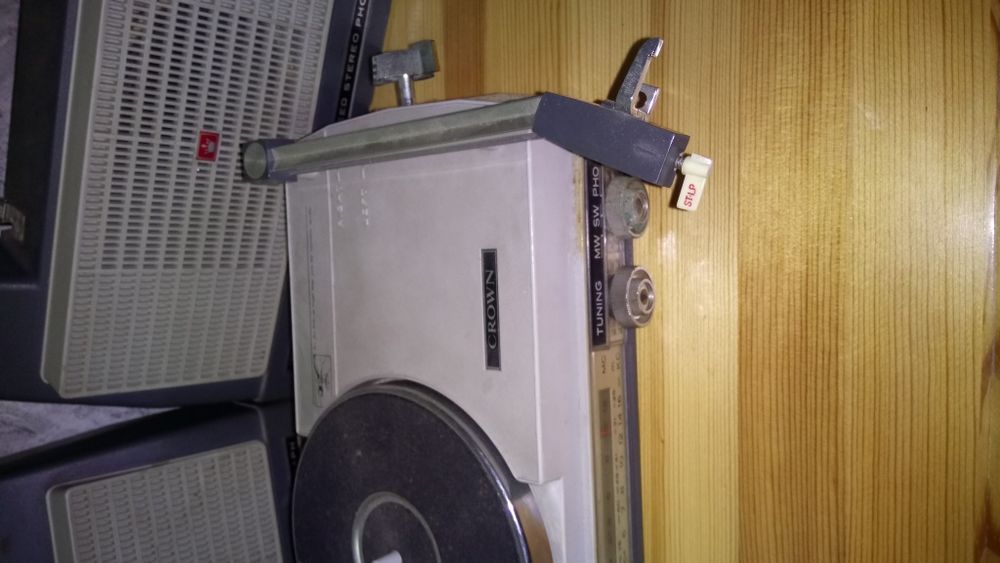 Радио грамофон Crown