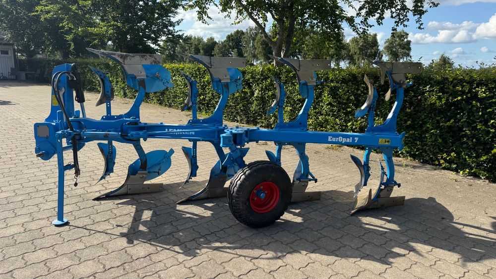 Lemken Europal 7. Case Puma. John Deere, Belarus tortadi