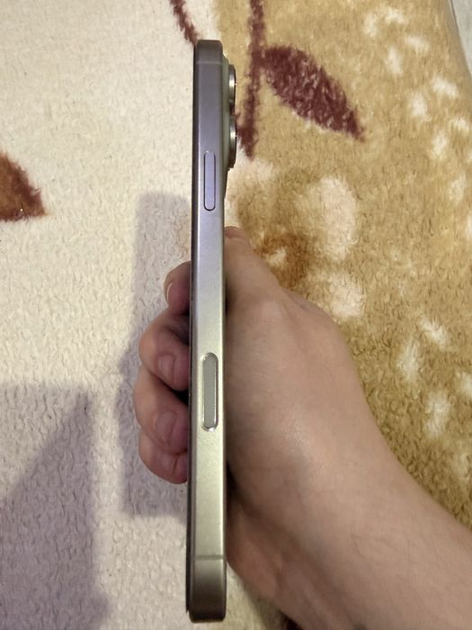 Продам iphone 16 Pro Max 256gb  e-sim