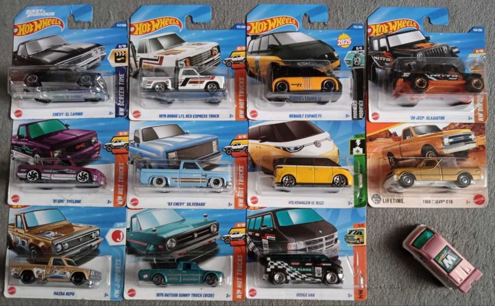 Cadouri machete colecții mașinuțe HotWheels și Matchbox (Mattel)