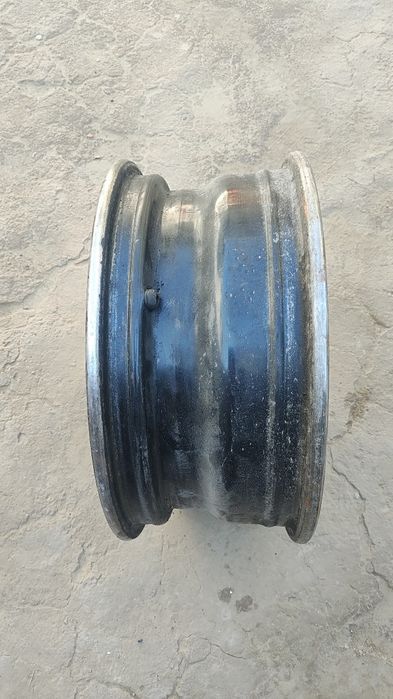 Продам Диски размер 16