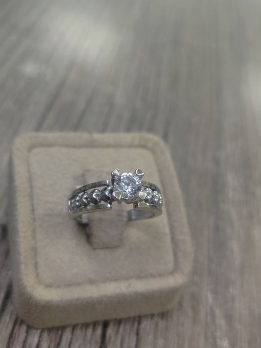 Златен пръстен 3.69гр / 14К