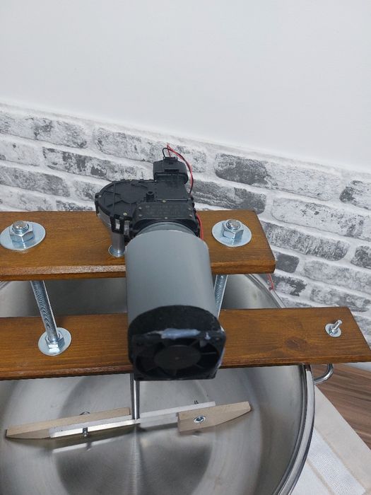 Oala cu amestecare gemuri,zacusca,bulion,ketchup